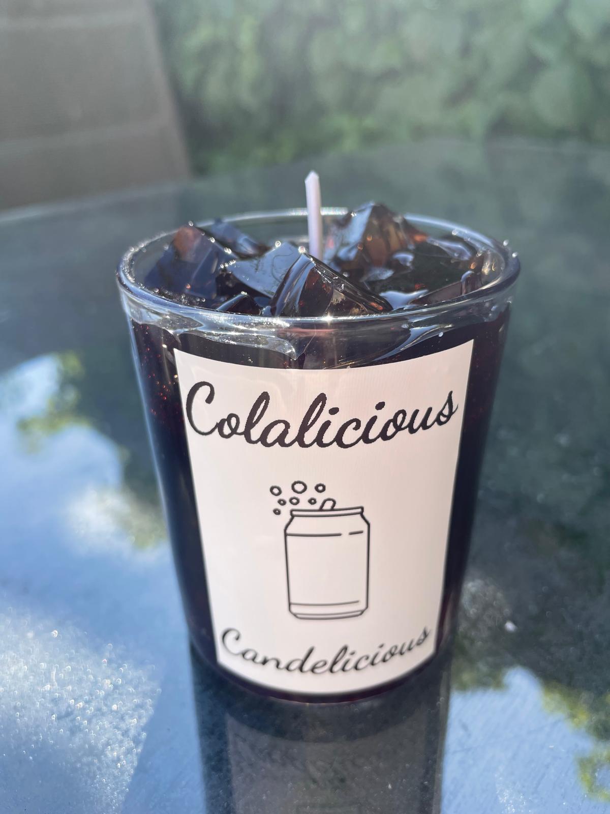 "Colalicious" Kerze [Cola]