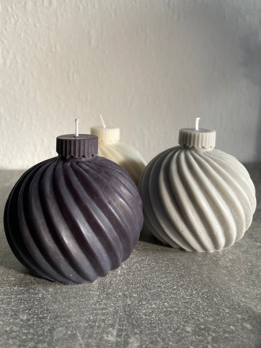 "CHRISTMAS BALL" Kerze [ohne Duft]